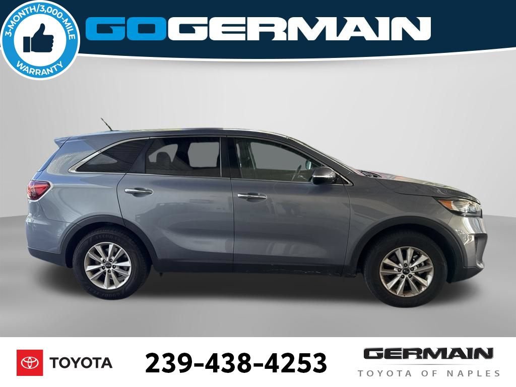 Used 2020 Kia Sorento LX FWD image 10