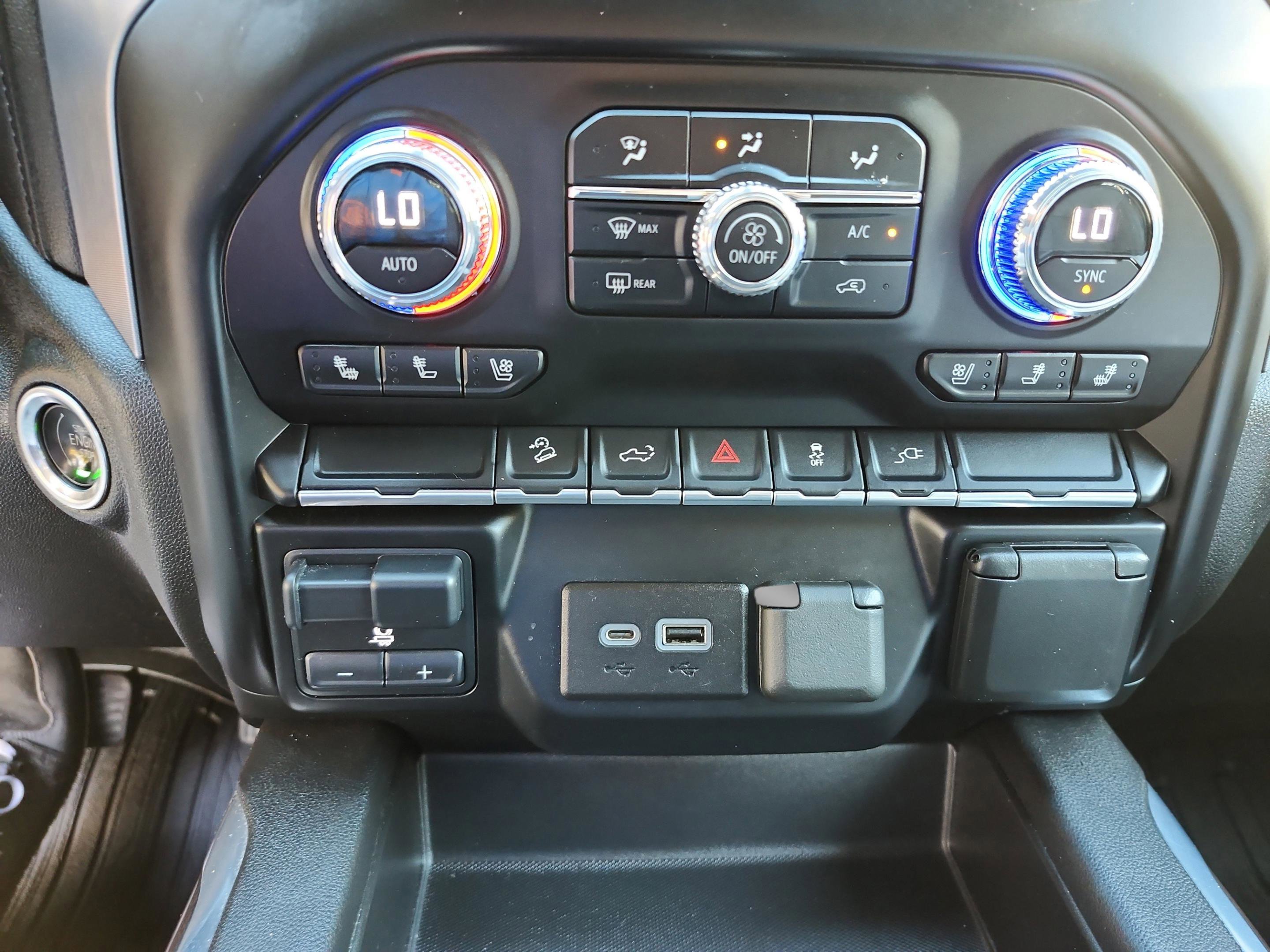 Used 2023 GMC Sierra 2500 SLT image 31