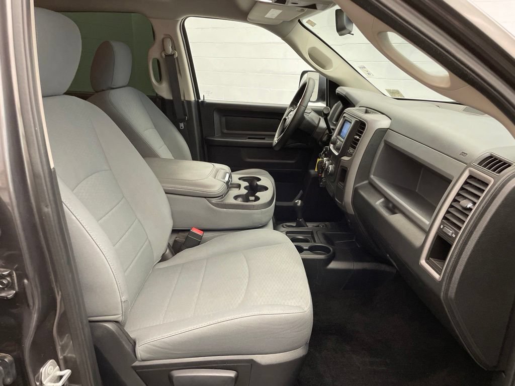 Used 2015 RAM 2500 Tradesman w/ Chrome Appearance Group AWD/4WD image 24