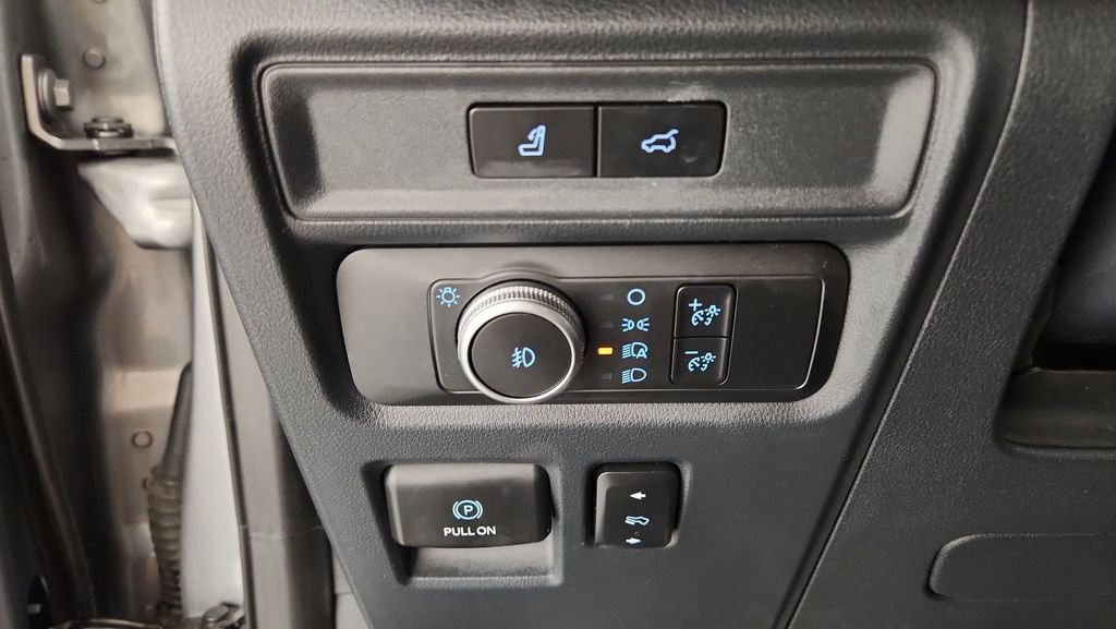 Used 2022 Ford Expedition Max Limited image 29