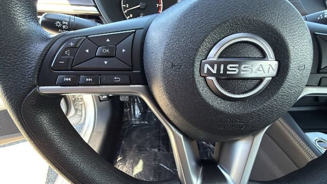 Certified 2023 Nissan Altima 2.5 SV FWD image 19