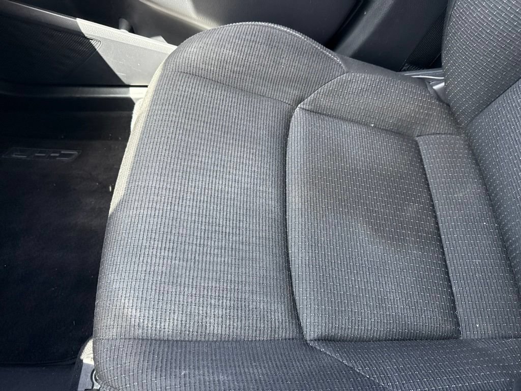 Used 2019 Toyota C-HR LE FWD image 14