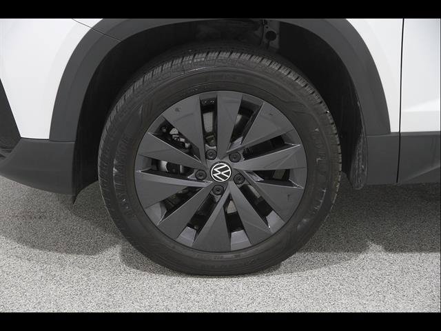 Certified 2023 Volkswagen Taos S FWD image 20