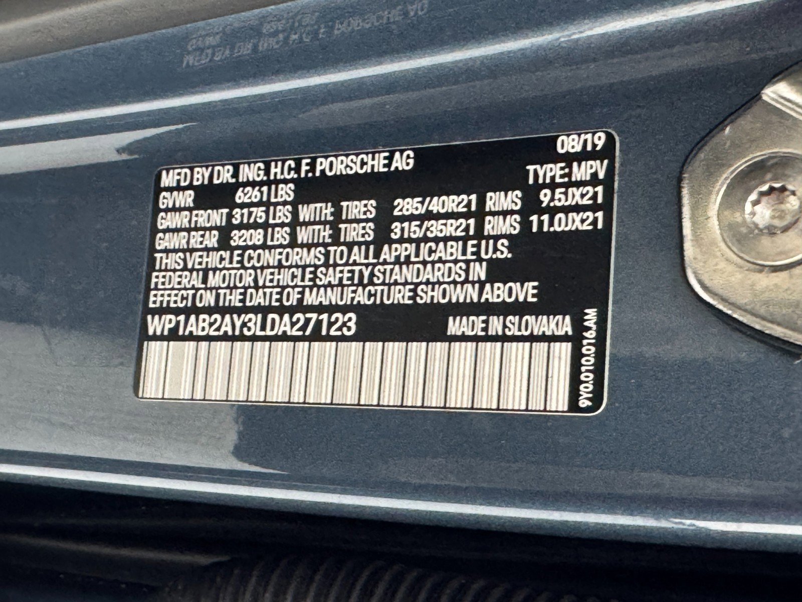 Used 2020 Porsche Cayenne S w/ Premium Package image 50