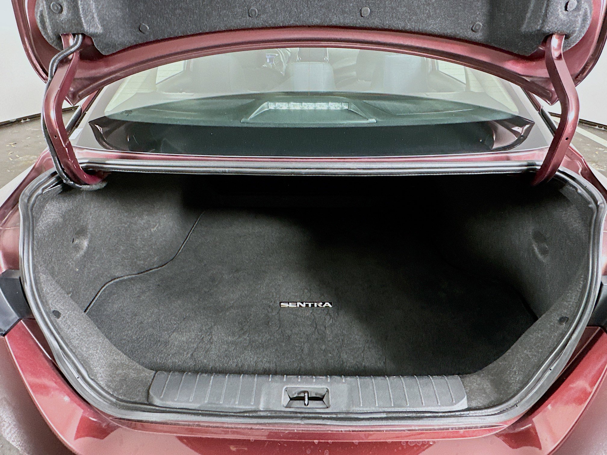 Used 2024 Nissan Sentra SV image 26