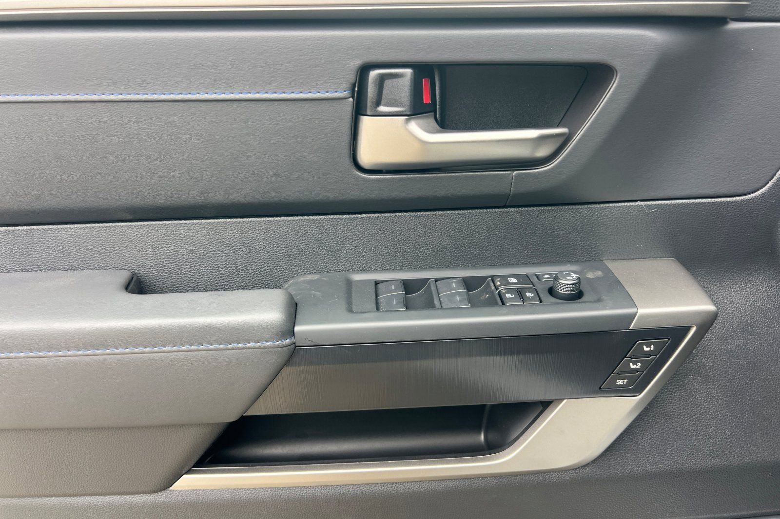 New 2026 Toyota Tundra Platinum image 13
