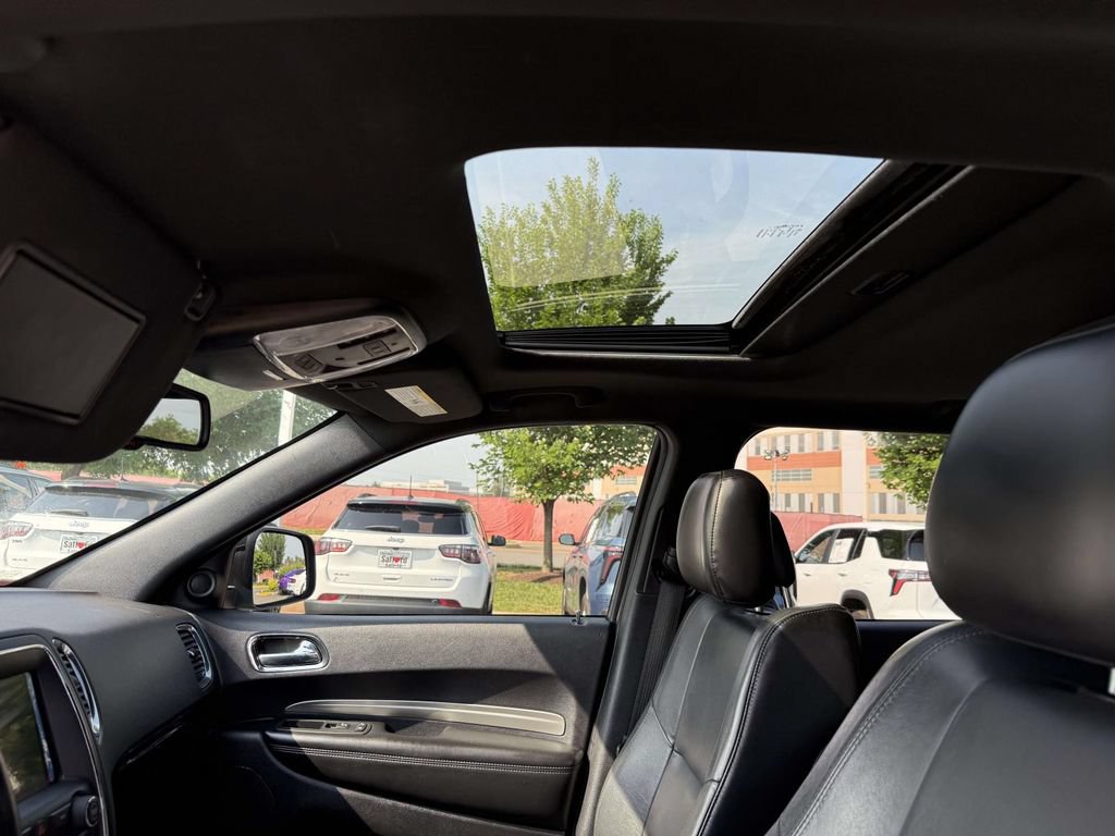 Used 2015 Dodge Durango Limited w/ Blacktop Package RWD image 4