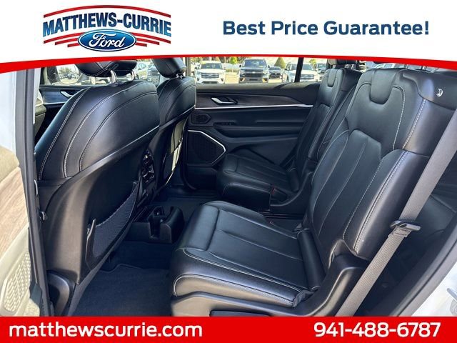 Used 2023 Jeep Grand Cherokee L Limited image 12