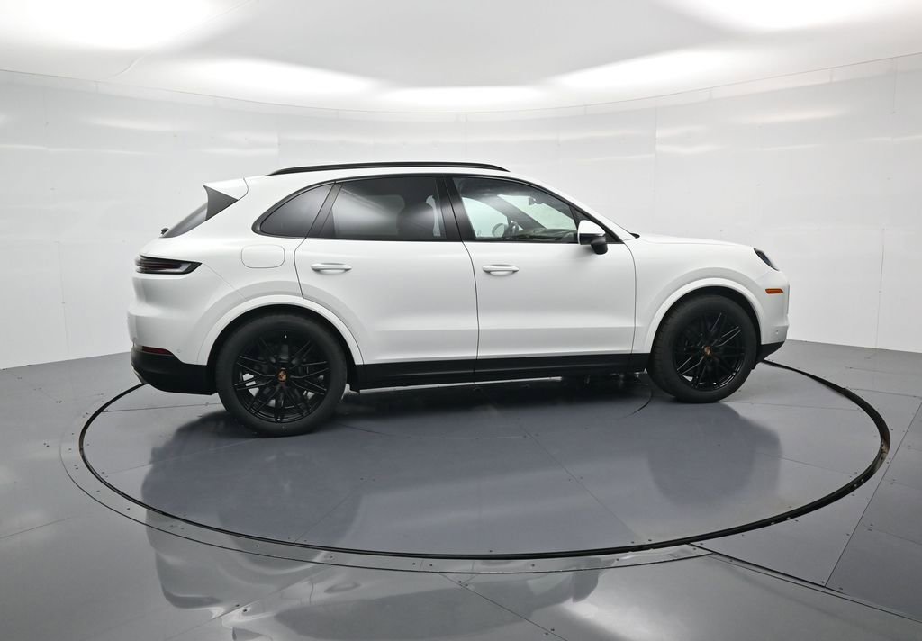 New 2026 Porsche Cayenne image 31