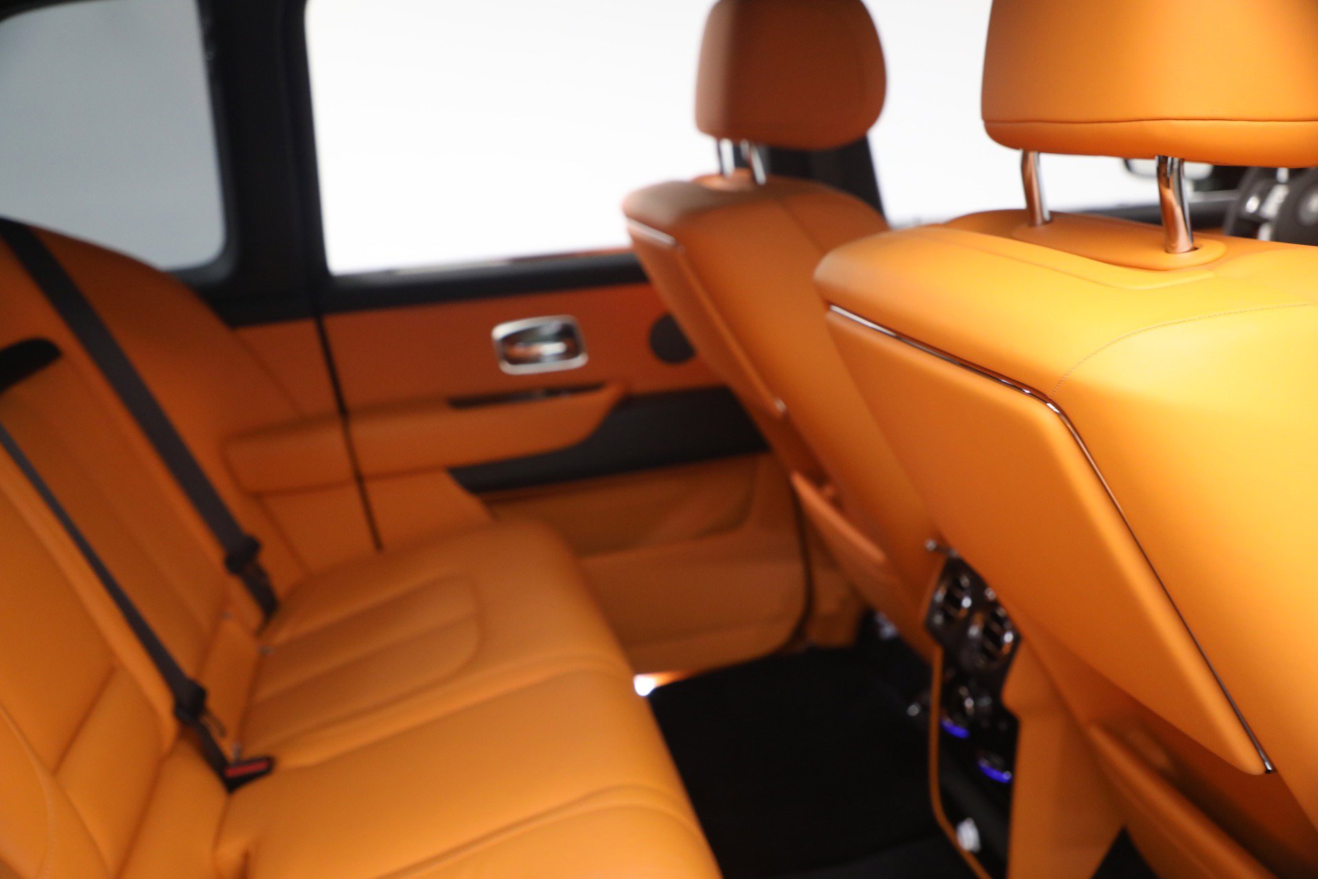 Certified 2026 Rolls-Royce Cullinan AWD/4WD image 25
