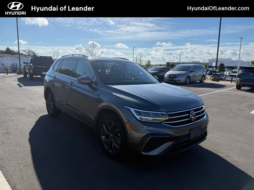 Used 2022 Volkswagen Tiguan SE