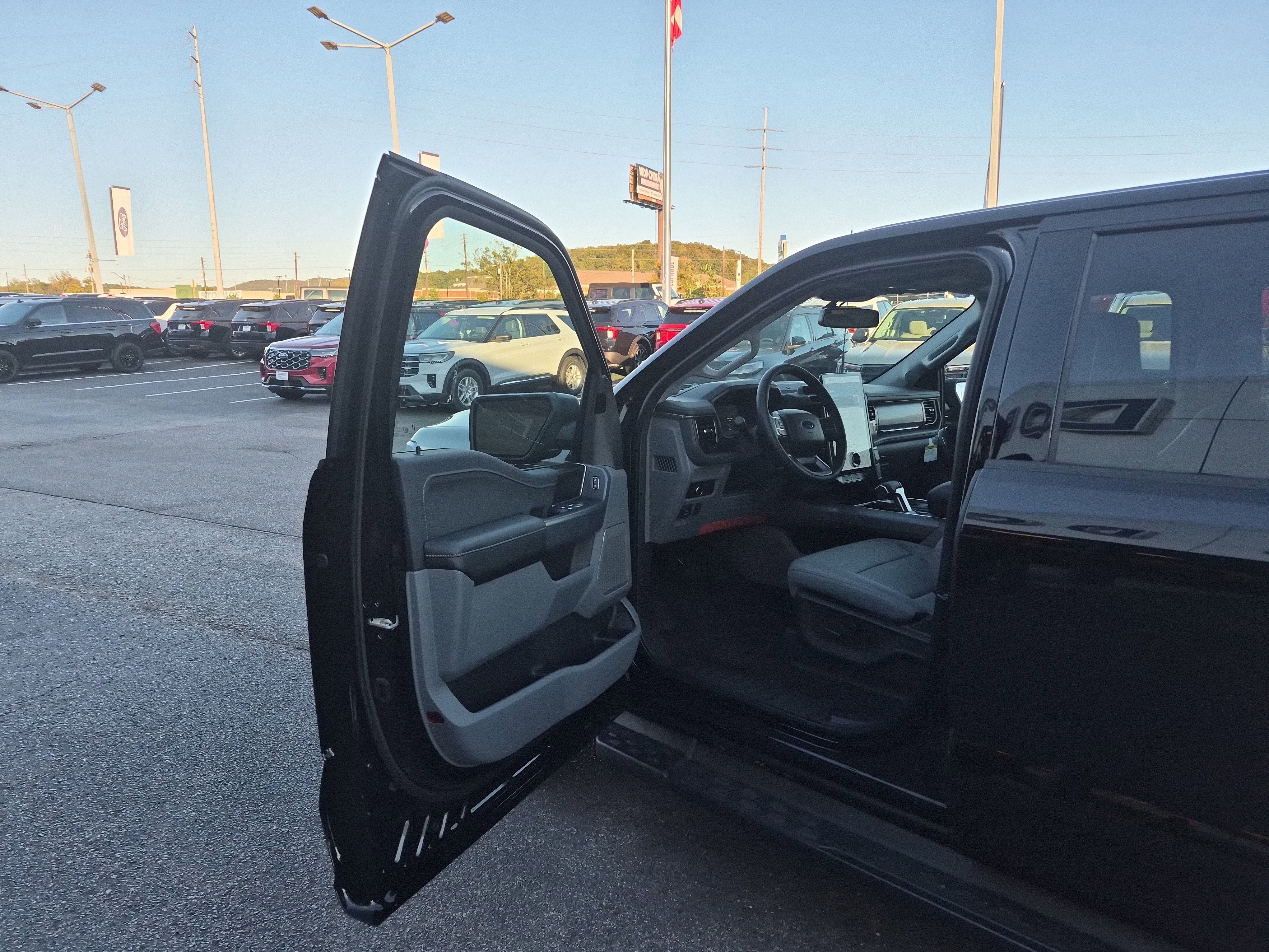 New 2025 Ford F150 Lightning Flash image 17