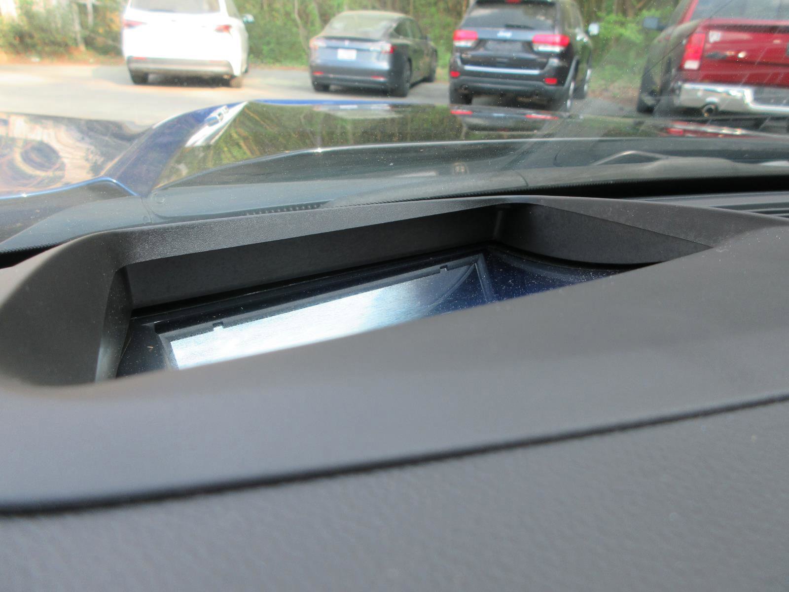 Used 2022 Chevrolet Camaro ZL1 image 28