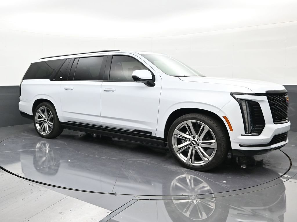 Certified 2026 Cadillac Escalade ESV Platinum Sport AWD/4WD image 7