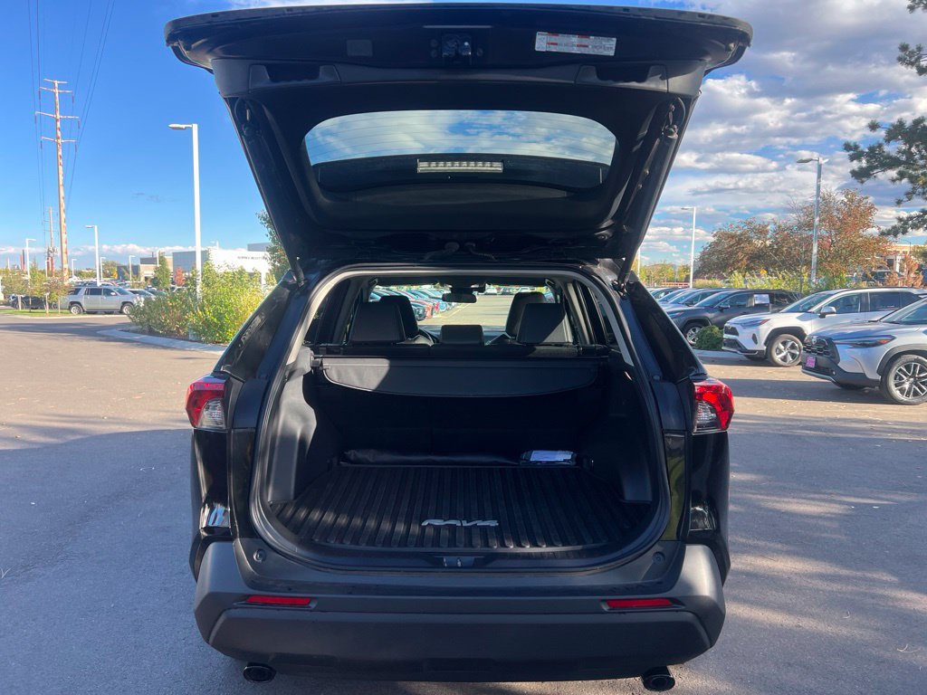 Used 2025 Toyota RAV4 XLE Premium w/ Weather Package AWD/4WD image 18