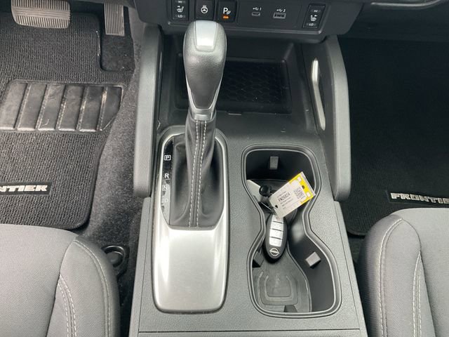 Used 2023 Nissan Frontier SV w/ SV Convenience Package image 24