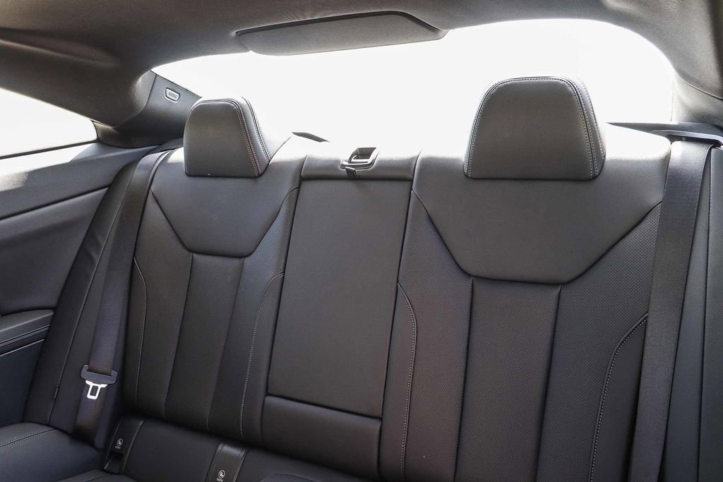 Used 2026 BMW 430i Coupe w/ M Sport Package image 18