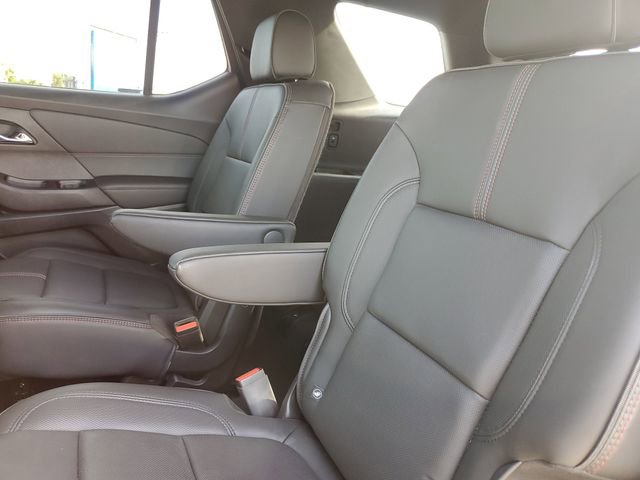 Used 2023 Chevrolet Traverse RS image 13