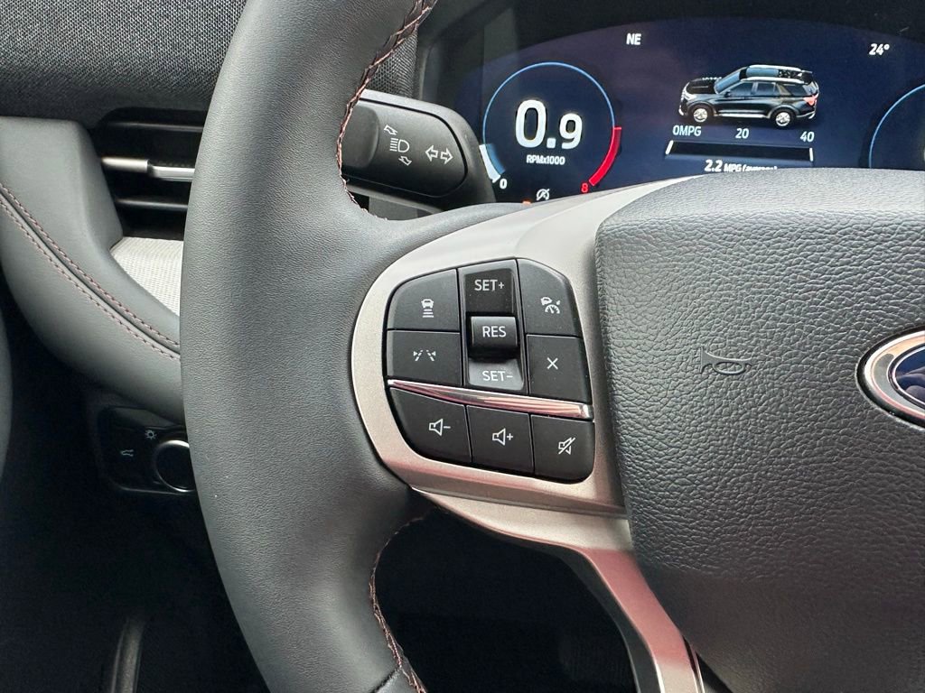 New 2026 Ford Explorer Active image 27