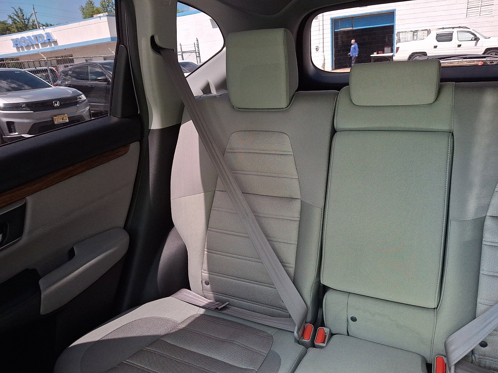 Used 2022 Honda CR-V EX image 18