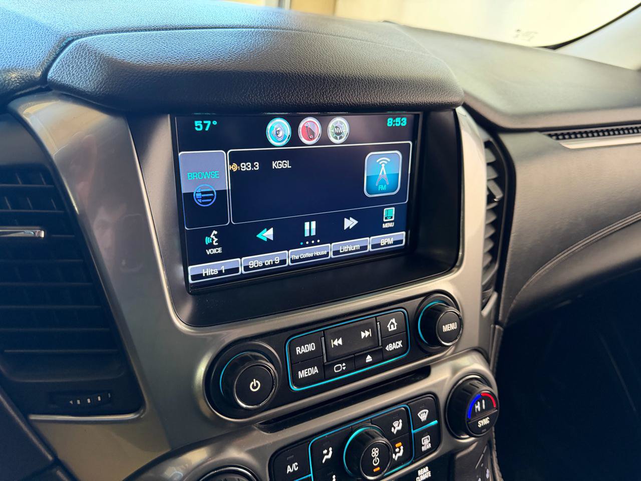 Used 2015 Chevrolet Suburban LT AWD/4WD image 35