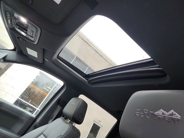 Used 2019 Chevrolet Silverado 1500 High Country w/ Z71 Off-Road Package image 14