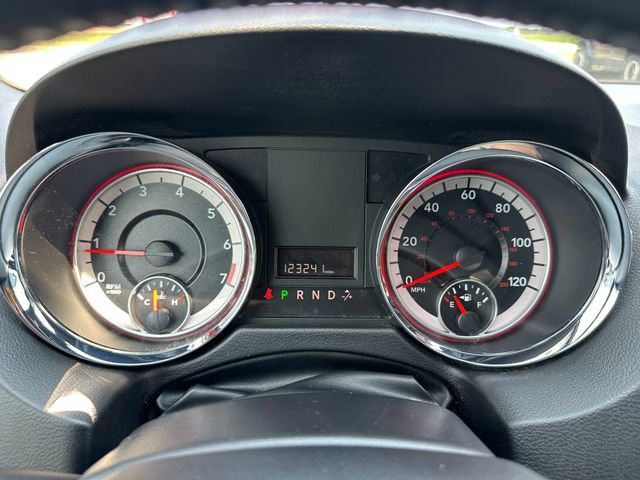 Used 2020 Dodge Grand Caravan SXT FWD image 30