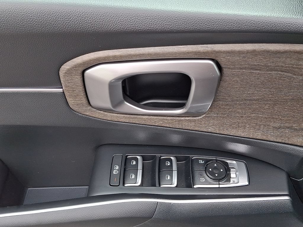 Certified 2023 Kia Sorento X-Line EX AWD/4WD image 15