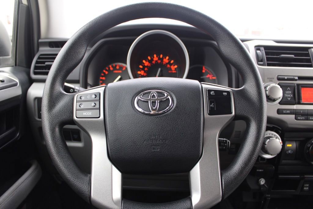 Used 2013 Toyota 4Runner SR5 image 26