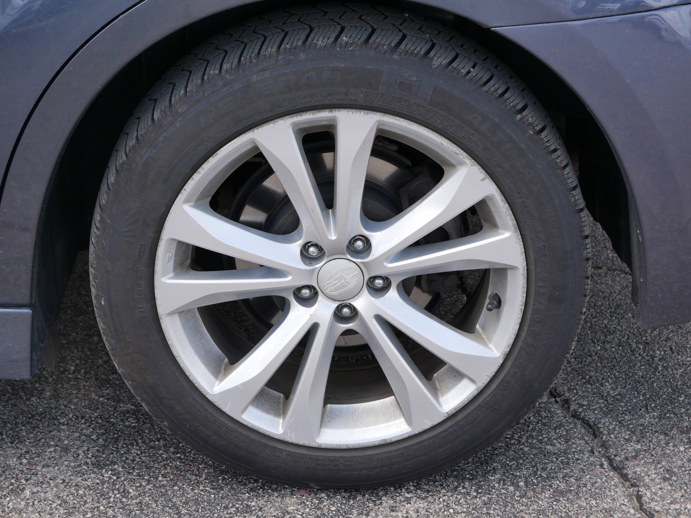 Used 2014 Subaru Legacy 2.5i Premium AWD/4WD image 5