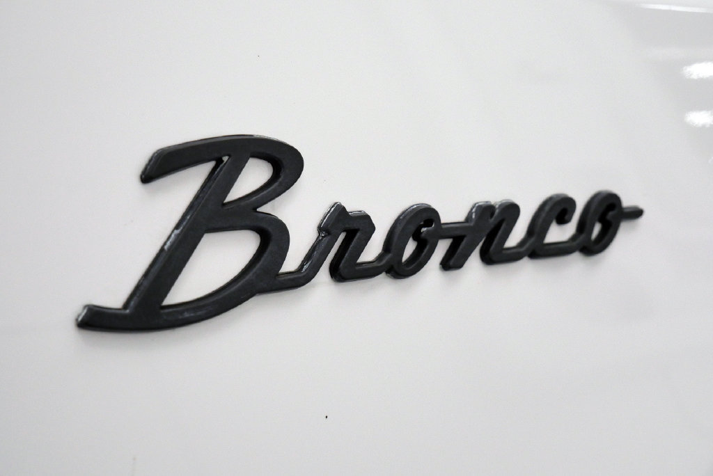 Used 2024 Ford Bronco Outer Banks AWD/4WD image 10