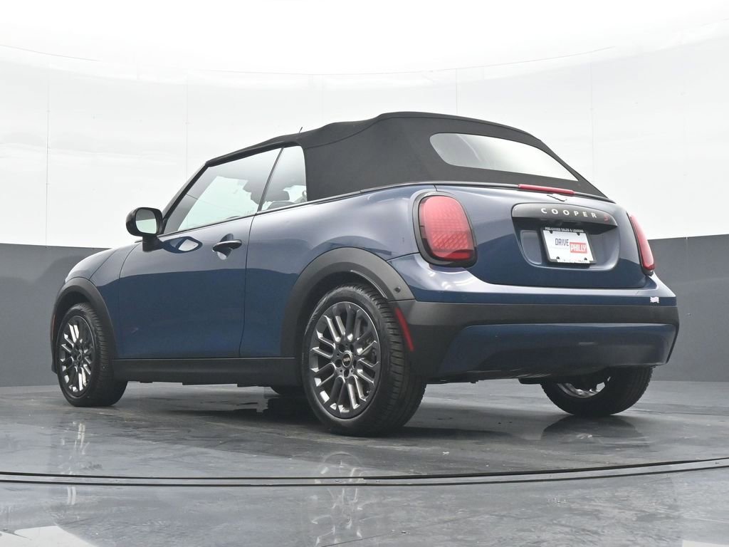 Used 2025 MINI Cooper S FWD image 29