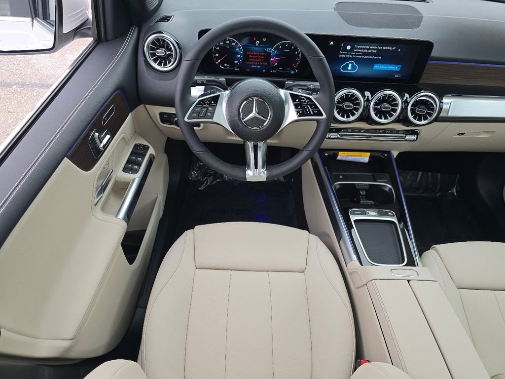 New 2026 Mercedes-Benz GLB 250 4MATIC image 24