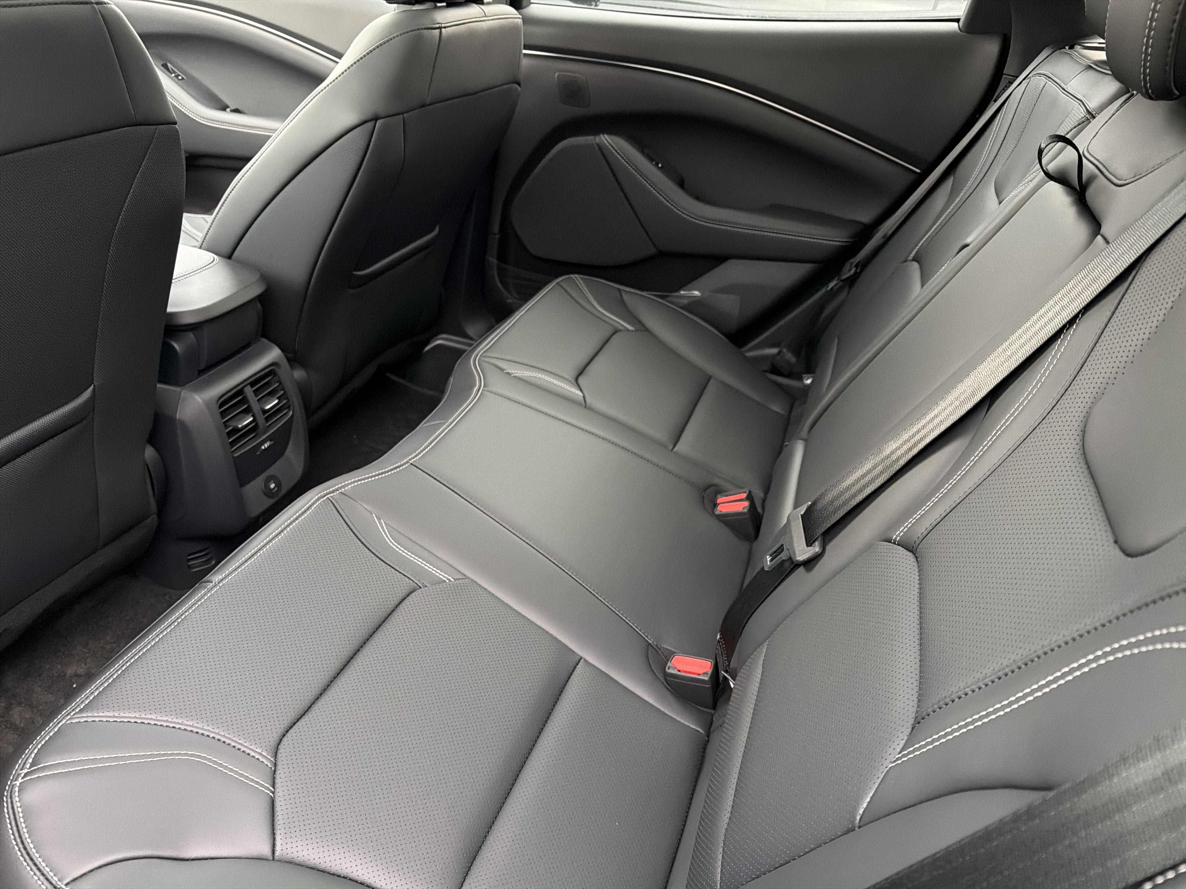 New 2025 Ford Mustang Mach-E Premium AWD/4WD image 25