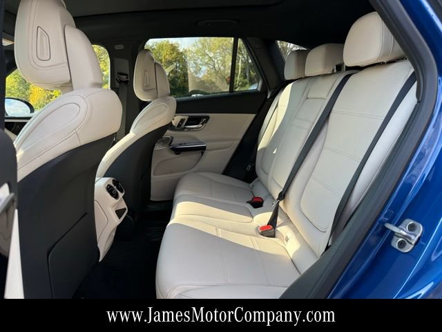 Certified 2026 Mercedes-Benz GLC 300 4MATIC image 18