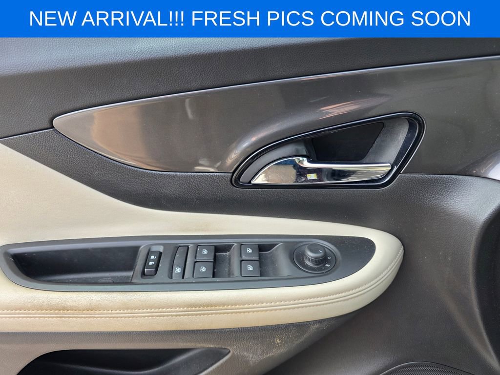 Used 2017 Buick Encore Premium image 9