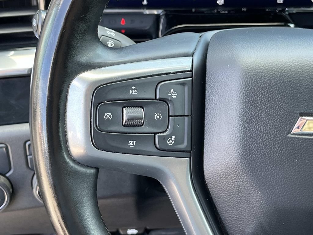 Used 2025 Chevrolet Silverado 1500 LT RWD image 29