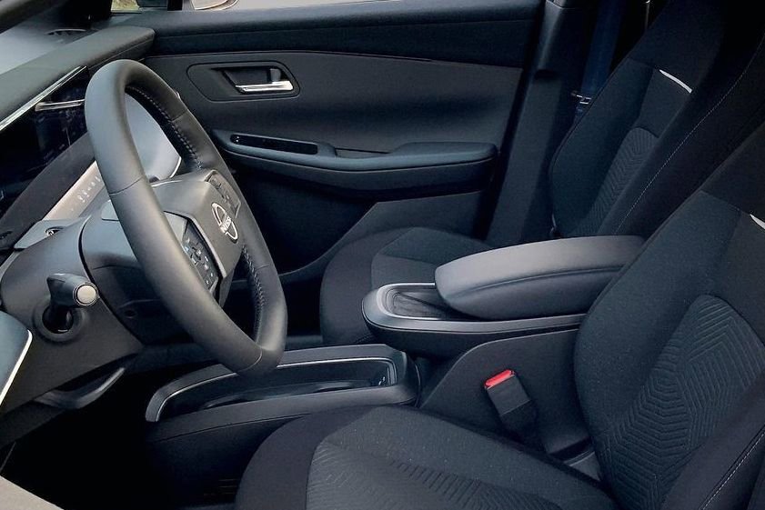 New 2026 Nissan Leaf w/ Floor Mat Package (S+) image 11