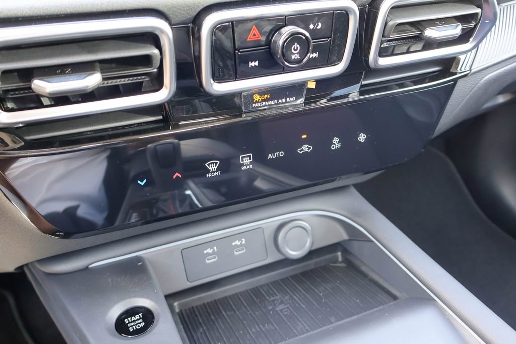 New 2026 Nissan Sentra SR image 12