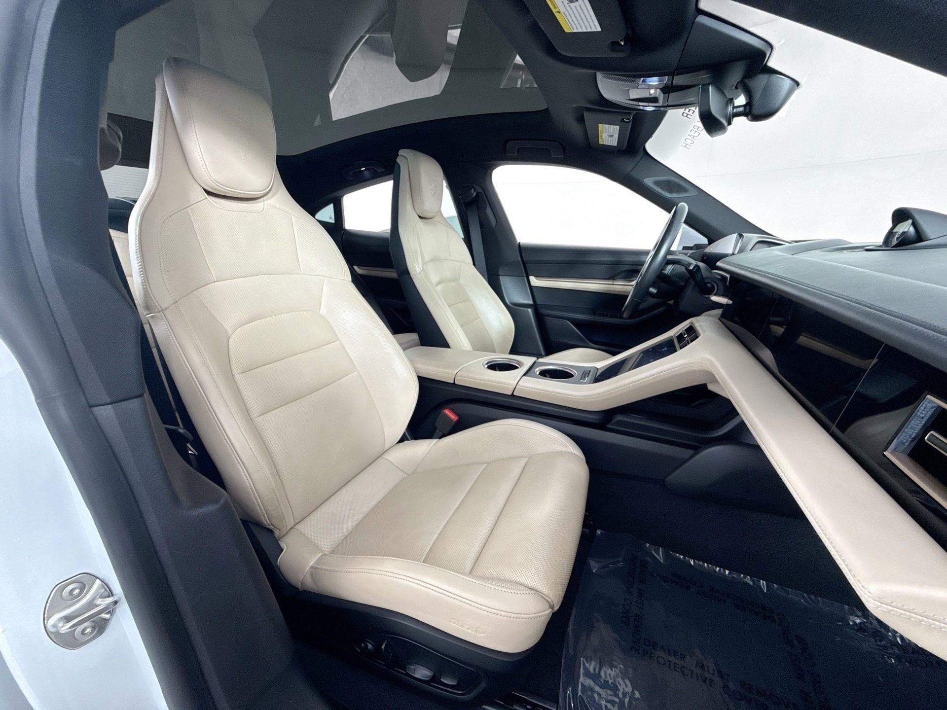 Used 2020 Porsche Taycan 4S AWD/4WD image 23