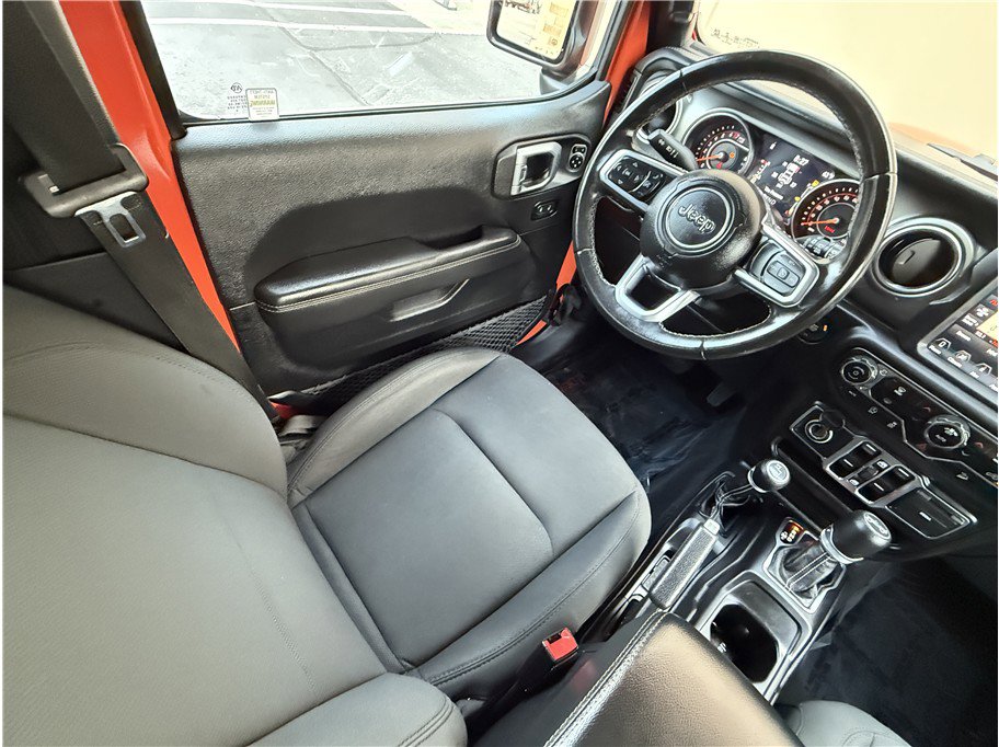 Used 2020 Jeep Wrangler Unlimited Sahara w/ Uconnect 4C Nav & Sound Group image 9