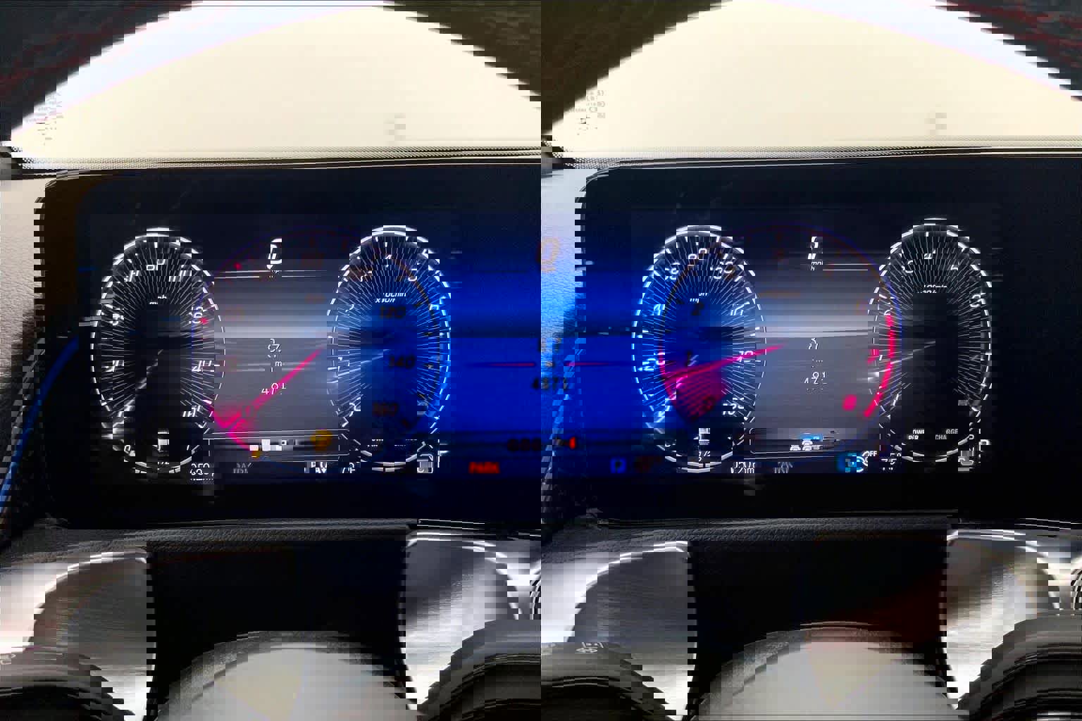 Used 2025 Mercedes-Benz GLB 250 image 22