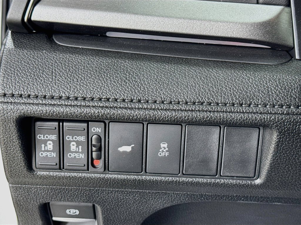 Certified 2026 Honda Odyssey Sport-L image 13