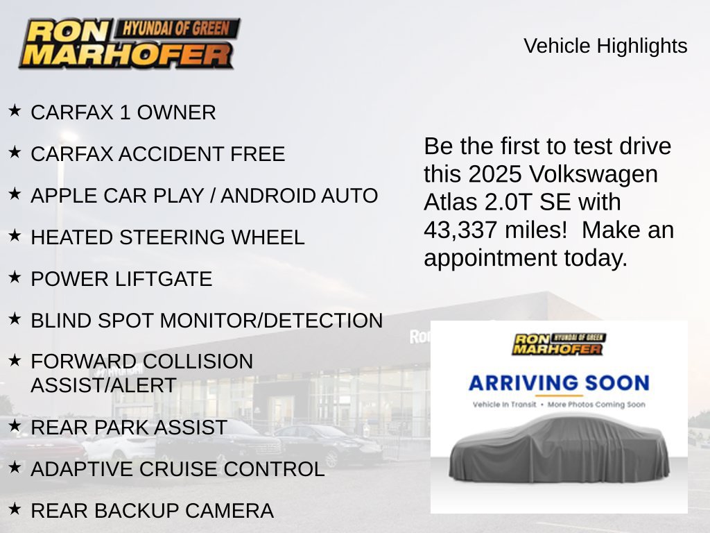 Used 2025 Volkswagen Atlas SE AWD/4WD image 2