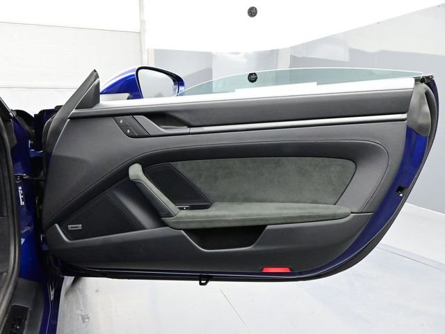 Certified 2024 Porsche 911 Carrera GTS image 16