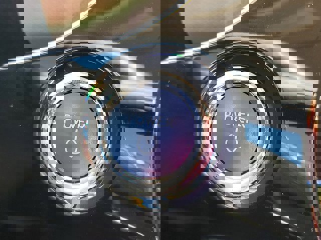 Used 2017 Toyota Prius Four image 20