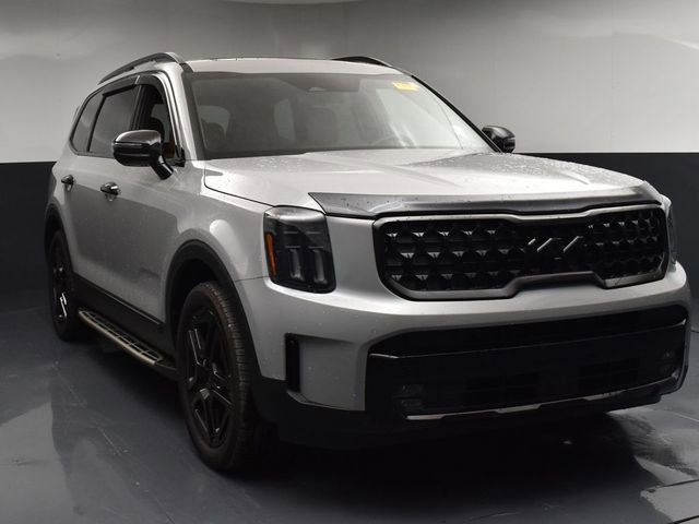 Certified 2025 Kia Telluride SX Prestige X-Line AWD/4WD image 2