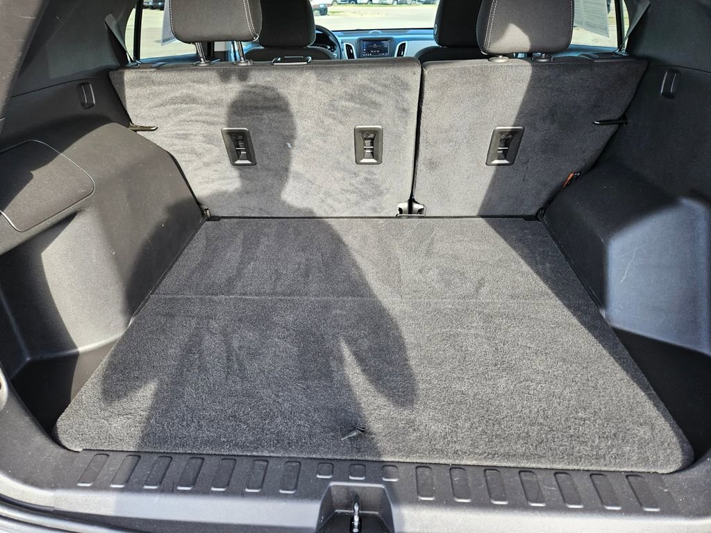 Used 2023 Chevrolet Equinox LT image 28