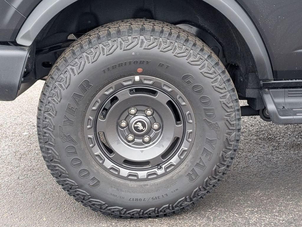 New 2025 Ford Bronco Outer Banks w/ Sasquatch Package image 15