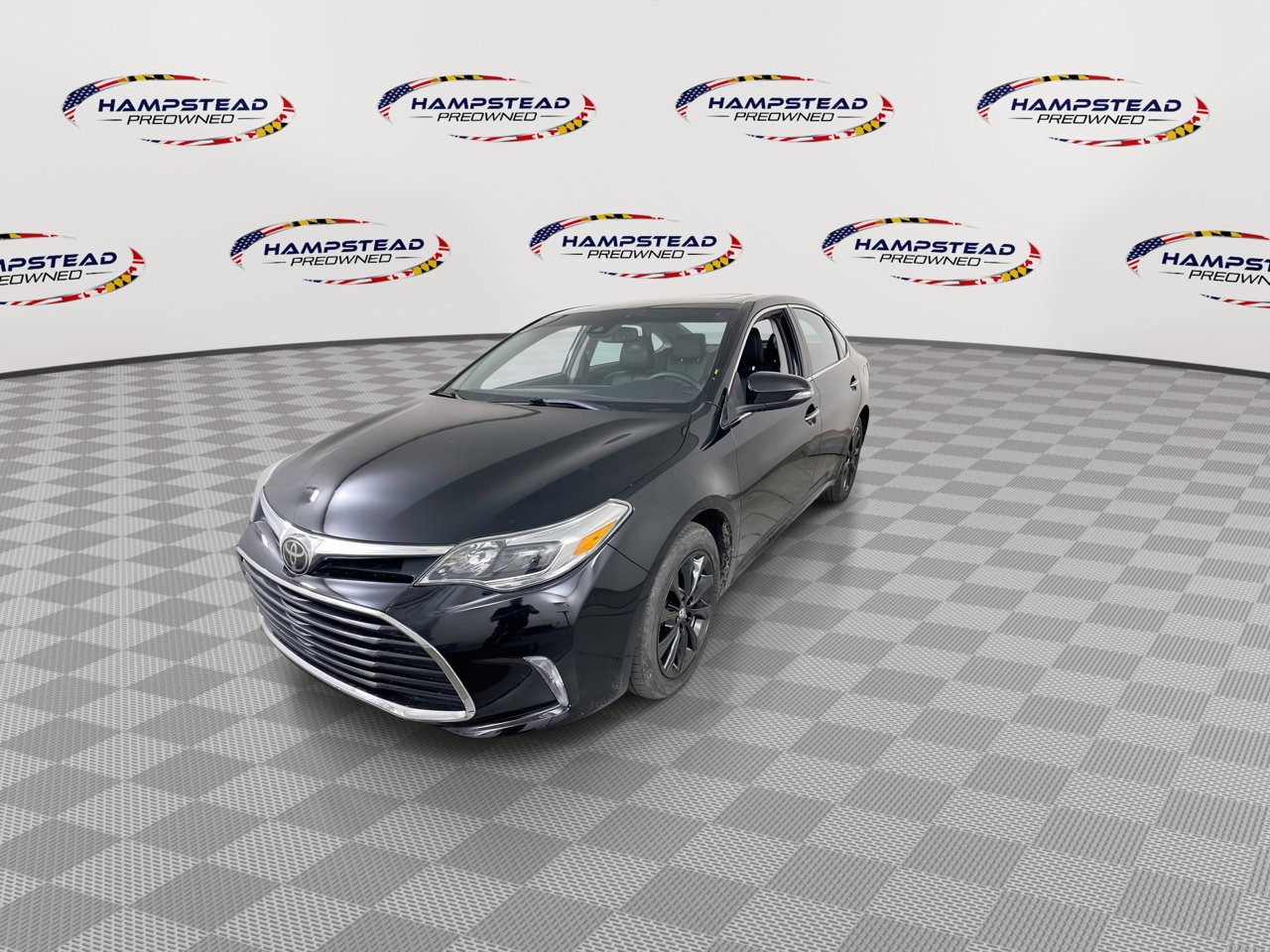 Used 2017 Toyota Avalon XLE Premium w/ All Weather Liner Package image 4